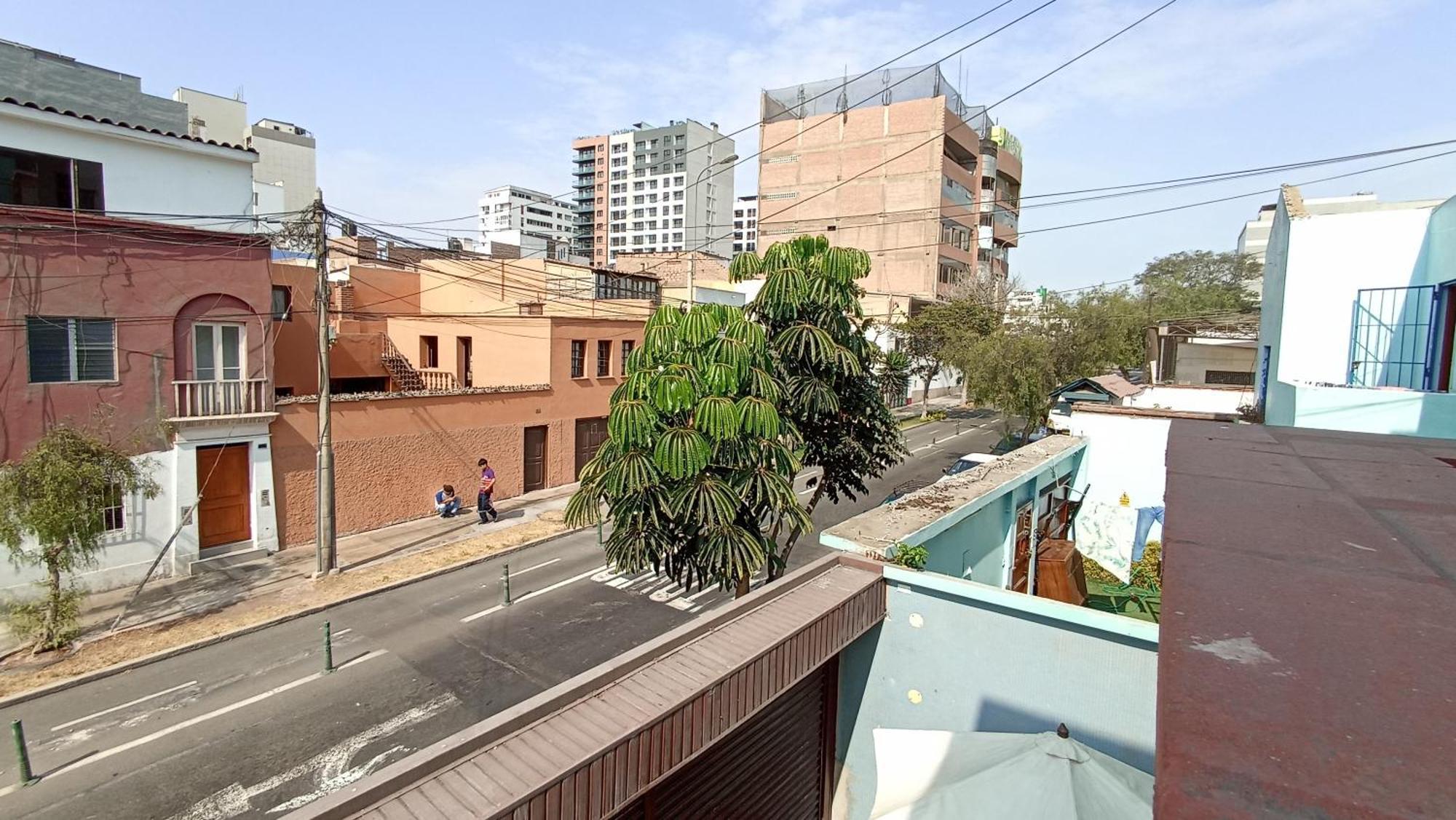 Miraflores Private Rooms - Mystay Guesthouse - Cocina Compartida - Terraza ลิมา ภายนอก รูปภาพ