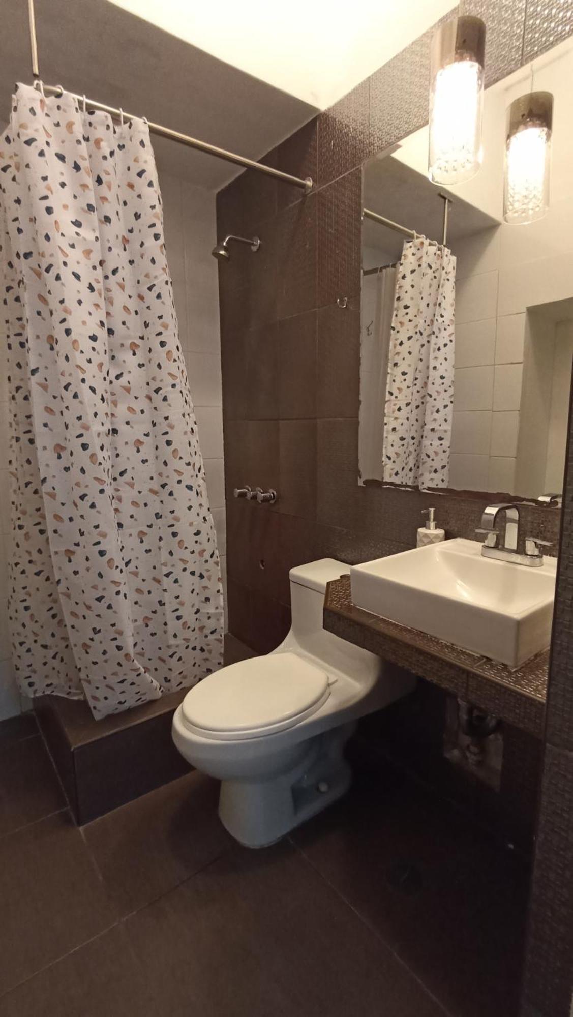 Miraflores Private Rooms - Mystay Guesthouse - Cocina Compartida - Terraza ลิมา ภายนอก รูปภาพ